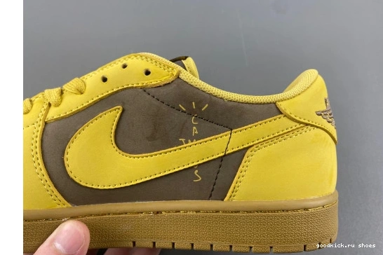 DM7866-665 1 RETRO OG LOW JORDAN DM7866-665 SCOTT TRAVIS SP 0412